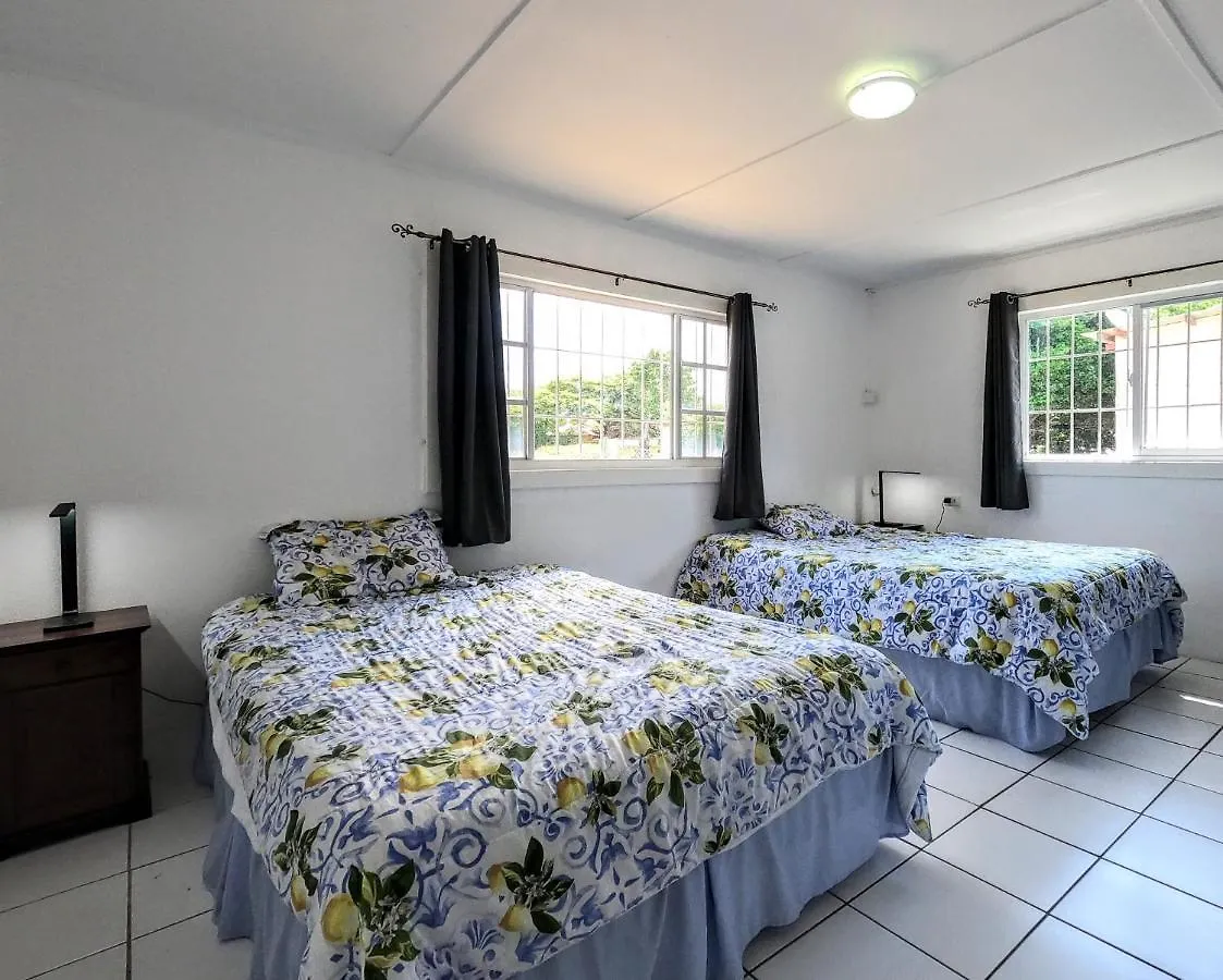 Traditional Aruban Home Close To Surfside Beach Oranjestad