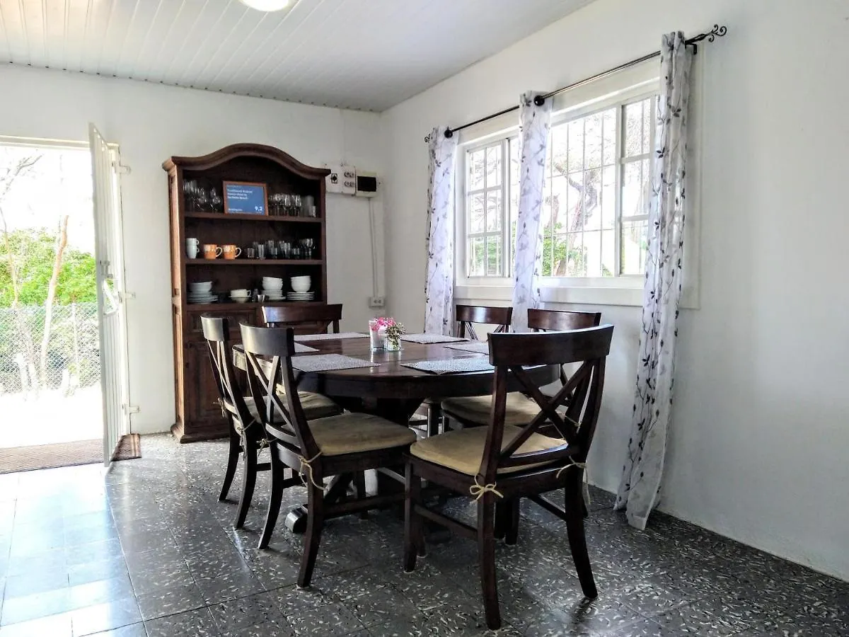 Traditional Aruban Home Close To Surfside Beach Oranjestad Holiday home